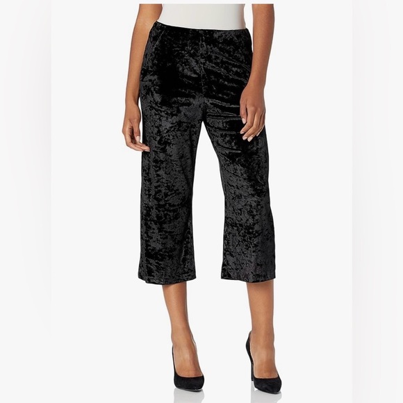 Lysse Pants - NWT Lyssé Crushed Velvet Wide Leg Cropped Pants Small Black